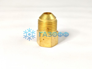 Штуцер переходной M 1/2 - F 1/4